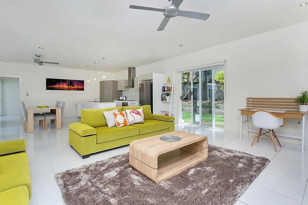 Laguna Retreat Holiday home Trinity Beach
