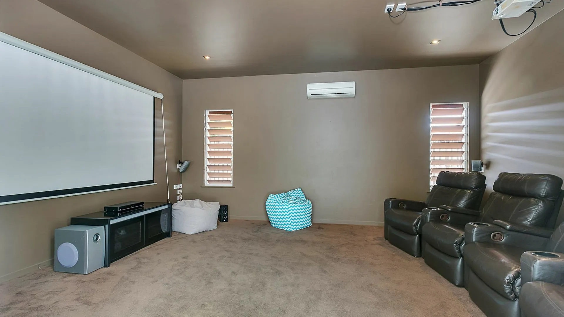 Laguna Retreat Holiday home Trinity Beach Australia