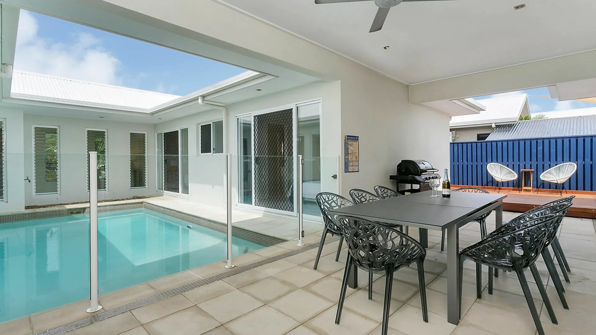 Laguna Retreat Holiday home Trinity Beach